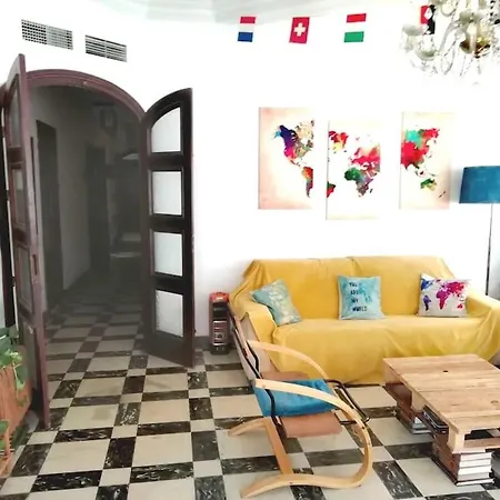 Vintage Flat Malaga