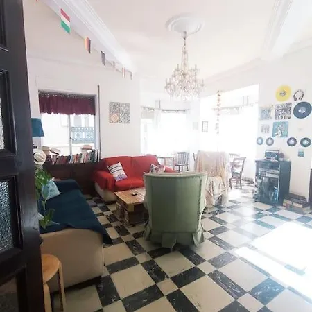Vintage Flat *